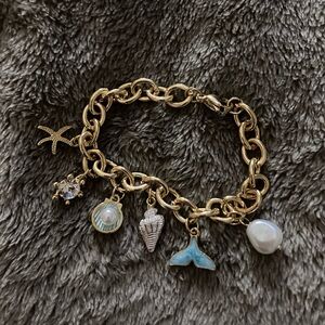 Gold costal charm bracelet!!